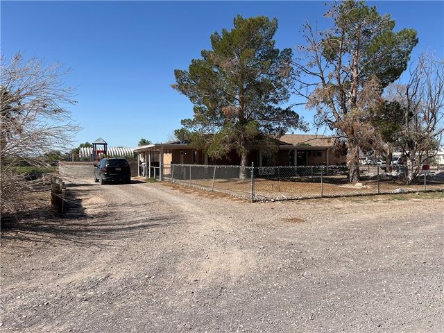 1290 E Gardena Road, Fort Mohave, AZ 86426