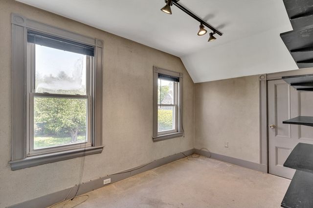 369 Bacon Street, Waltham, MA 02451