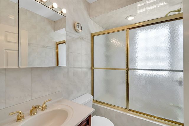369 Bacon Street, Waltham, MA 02451
