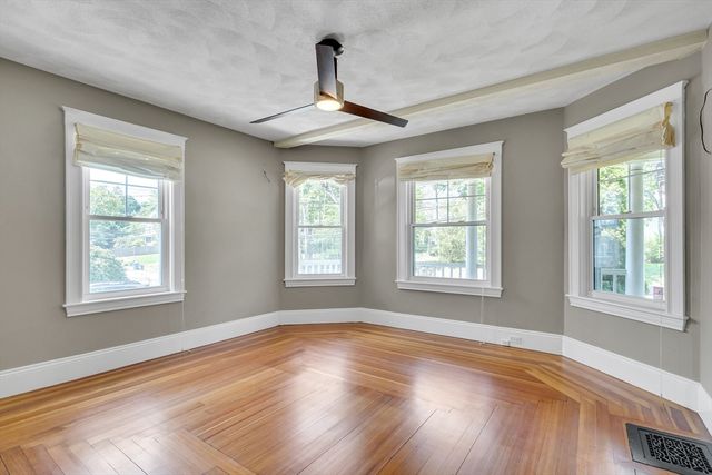 369 Bacon Street, Waltham, MA 02451