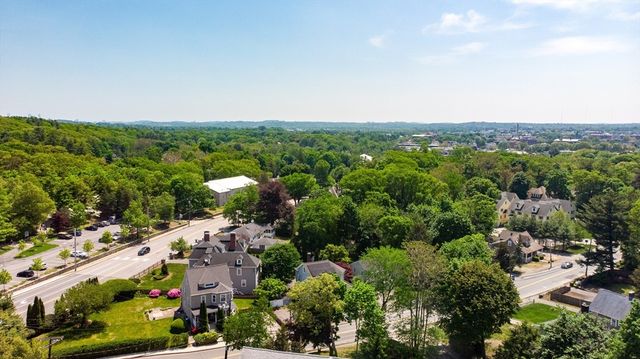 369 Bacon Street, Waltham, MA 02451