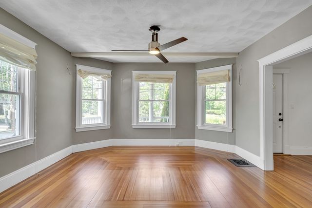 369 Bacon Street, Waltham, MA 02451