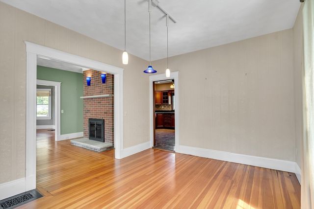 369 Bacon Street, Waltham, MA 02451