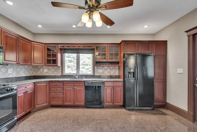 369 Bacon Street, Waltham, MA 02451