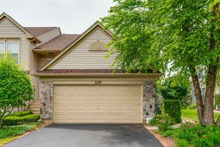 119 W Buckingham Drive 119, Round Lake, IL 60073