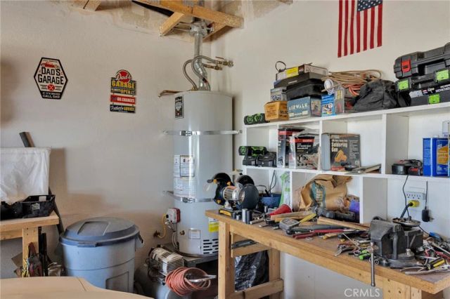 11574 Silver Rock, Pinon Hills, CA 92372
