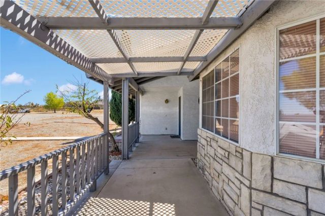 11574 Silver Rock, Pinon Hills, CA 92372