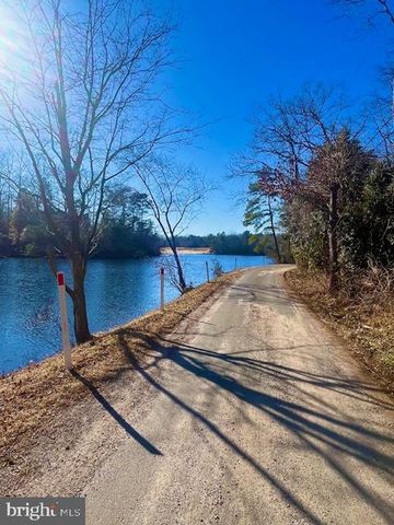 645 RED ROCK TRL, Lusby, MD 20657