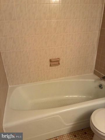 645 RED ROCK TRL, Lusby, MD 20657