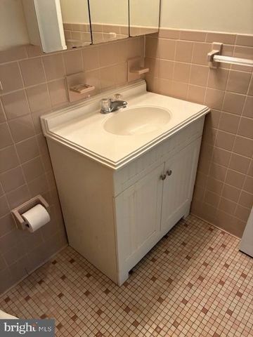645 RED ROCK TRL, Lusby, MD 20657