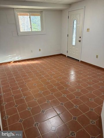 645 RED ROCK TRL, Lusby, MD 20657