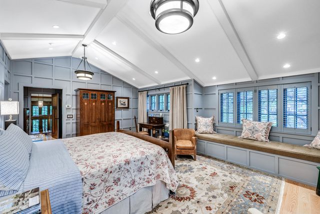 12 Somerset Road, Provincetown, MA 02657