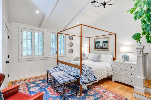 12 Somerset Road, Provincetown, MA 02657