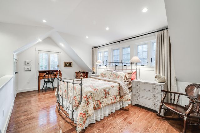 12 Somerset Road, Provincetown, MA 02657