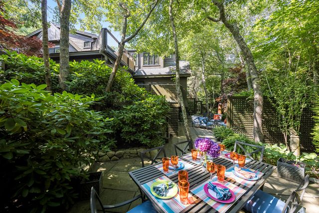 12 Somerset Road, Provincetown, MA 02657