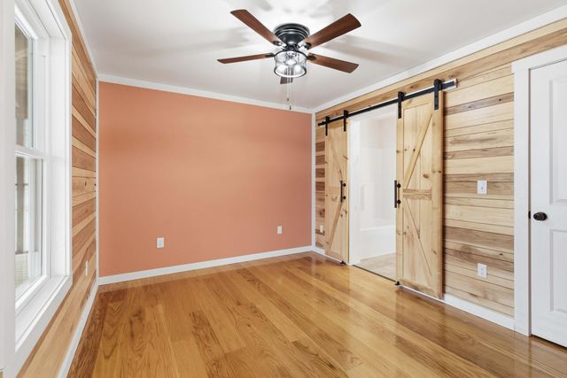 131 Pumpkin Creek Circle, Jamestown, KY 42629