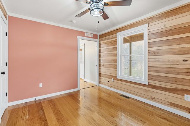 131 Pumpkin Creek Circle, Jamestown, KY 42629