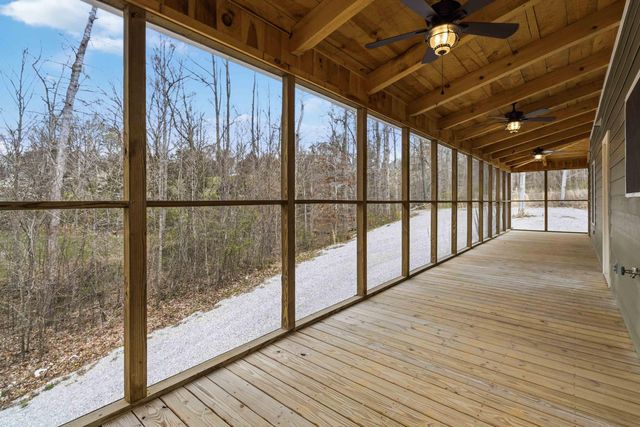 131 Pumpkin Creek Circle, Jamestown, KY 42629