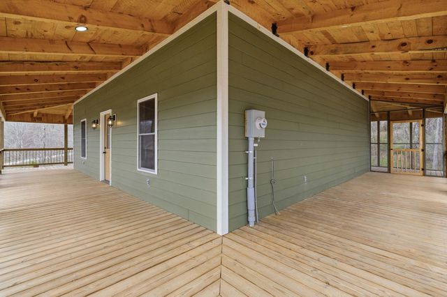 131 Pumpkin Creek Circle, Jamestown, KY 42629