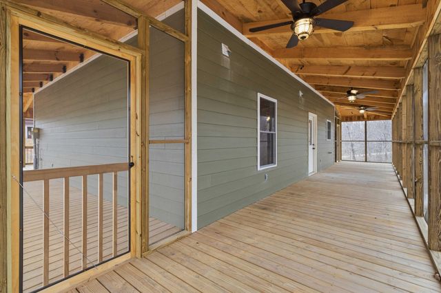 131 Pumpkin Creek Circle, Jamestown, KY 42629