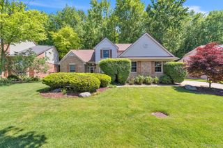 43746 Via Antonio Drive, Sterling Heights, MI 48314