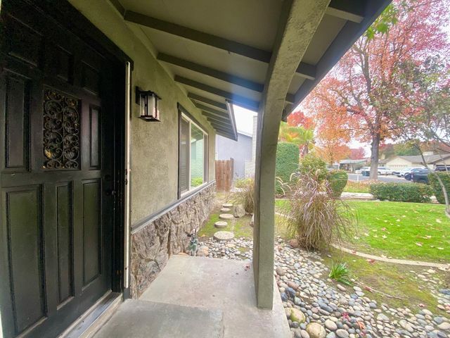 2301 McRitchie Way, Modesto, CA 95355