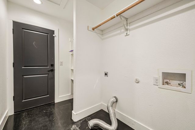 613 W Florence Street, Denison, TX 75020