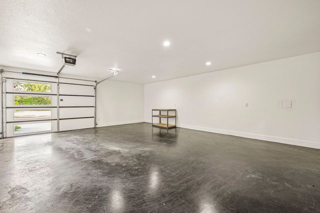 613 W Florence Street, Denison, TX 75020