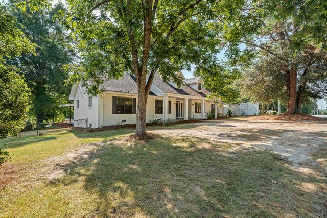 2 Hatten Rd., Hattiesburg, MS 39402