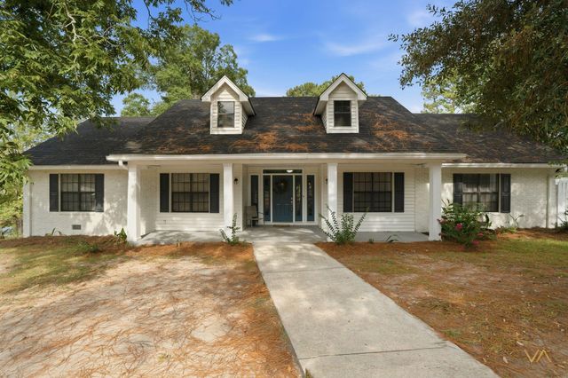 2 Hatten Rd., Hattiesburg, MS 39402