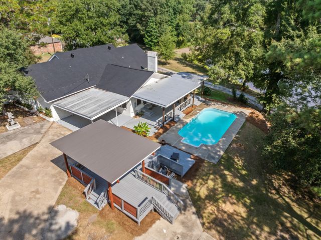 2 Hatten Rd., Hattiesburg, MS 39402