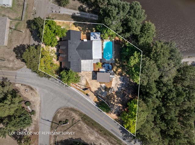2 Hatten Rd., Hattiesburg, MS 39402
