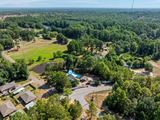 2 Hatten Rd., Hattiesburg, MS 39402