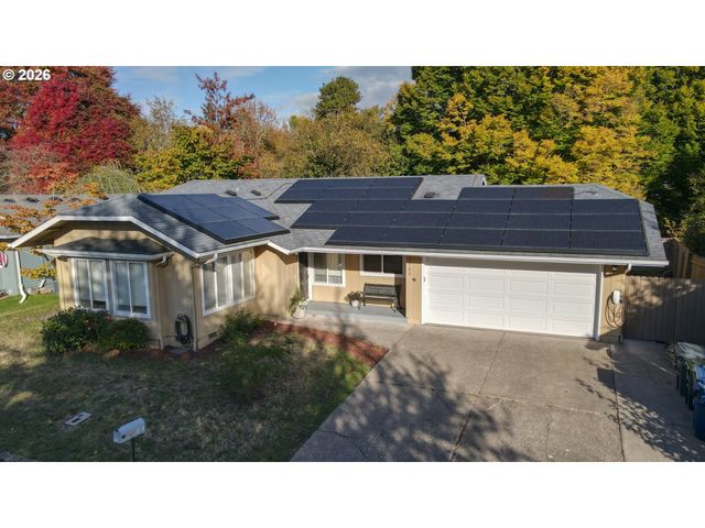 3709 KEVINGTON Ave, Eugene, OR 97405