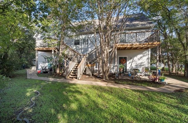 2908 Whisper Oaks LN D, Georgetown, TX 78628