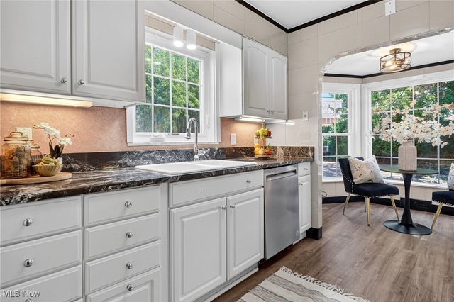 3378 Clayton Boulevard, Shaker Heights, OH 44120