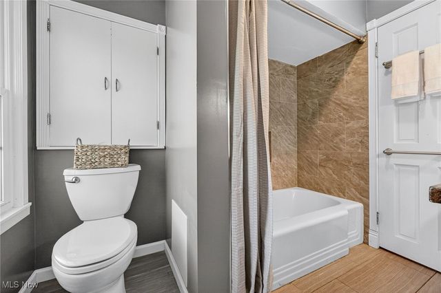 3378 Clayton Boulevard, Shaker Heights, OH 44120