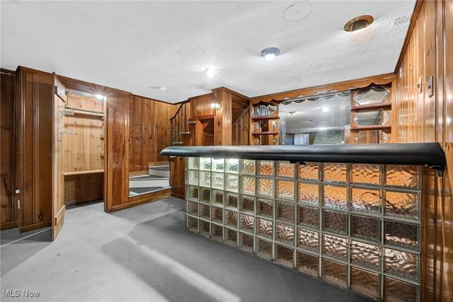 3378 Clayton Boulevard, Shaker Heights, OH 44120