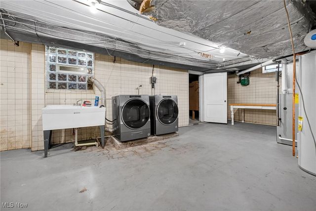 3378 Clayton Boulevard, Shaker Heights, OH 44120