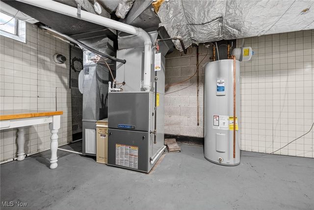 3378 Clayton Boulevard, Shaker Heights, OH 44120