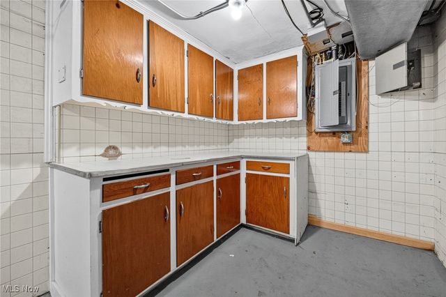 3378 Clayton Boulevard, Shaker Heights, OH 44120