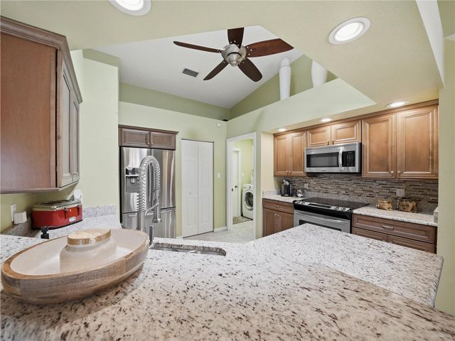 5817 SWALLOW DRIVE, Lakeland, FL 33809