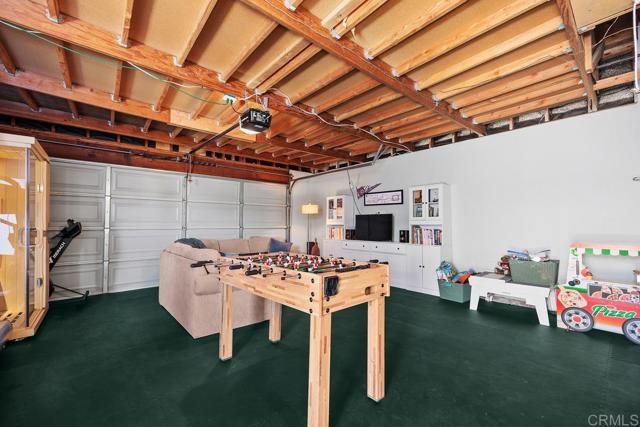 1744 Calle Jules, Vista, CA 92084