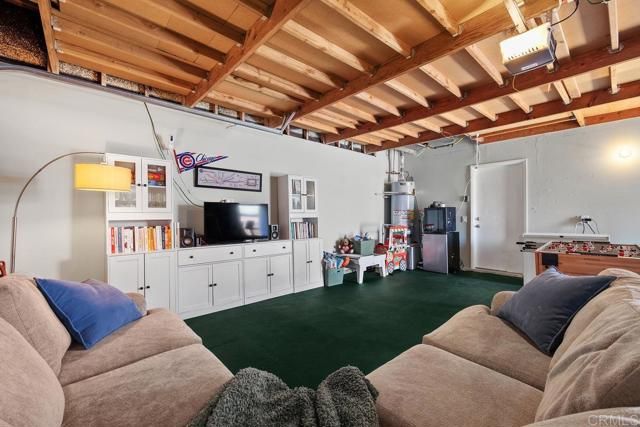 1744 Calle Jules, Vista, CA 92084