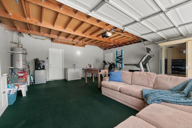 1744 Calle Jules, Vista, CA 92084