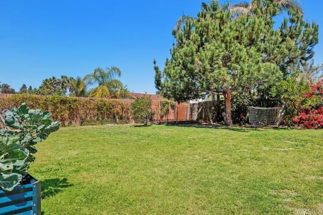 1744 Calle Jules, Vista, CA 92084
