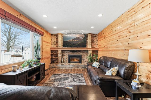 13048 Eldorado Street NE, Blaine, MN 55449