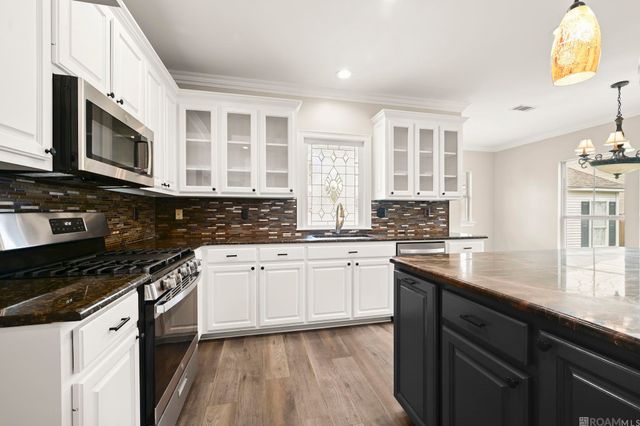 32787 Duff Rd, Walker, LA 70785