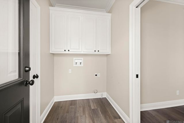 32787 Duff Rd, Walker, LA 70785