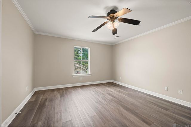 32787 Duff Rd, Walker, LA 70785